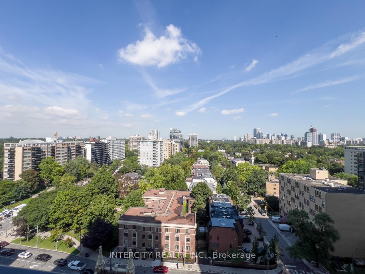 Photo 5 of Unit 1608, 99 Foxbar Road, Toronto, Yonge-St. Clair — HOMEH