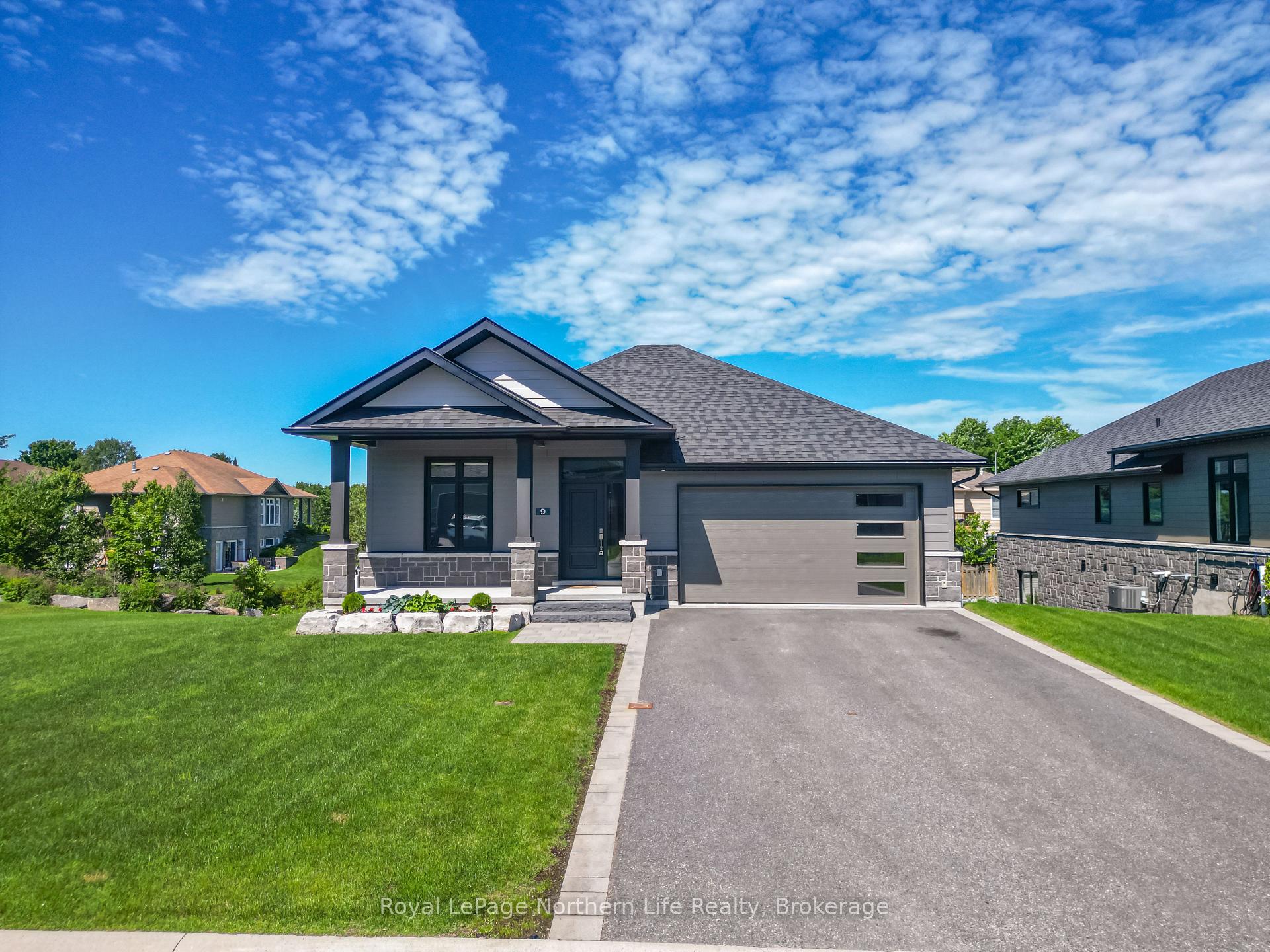 Photo 1 of 9 Silver Maple Lane, North Bay, Airport — HOMEH