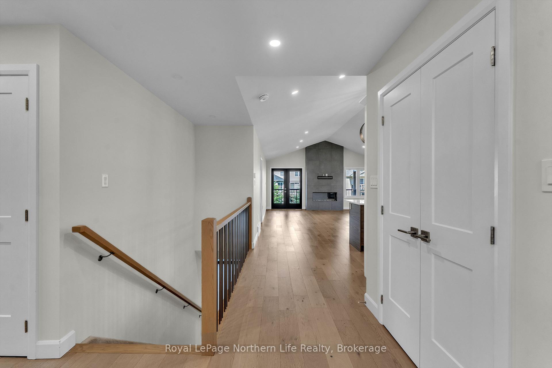 Photo 9 of 9 Silver Maple Lane, North Bay, Airport — HOMEH