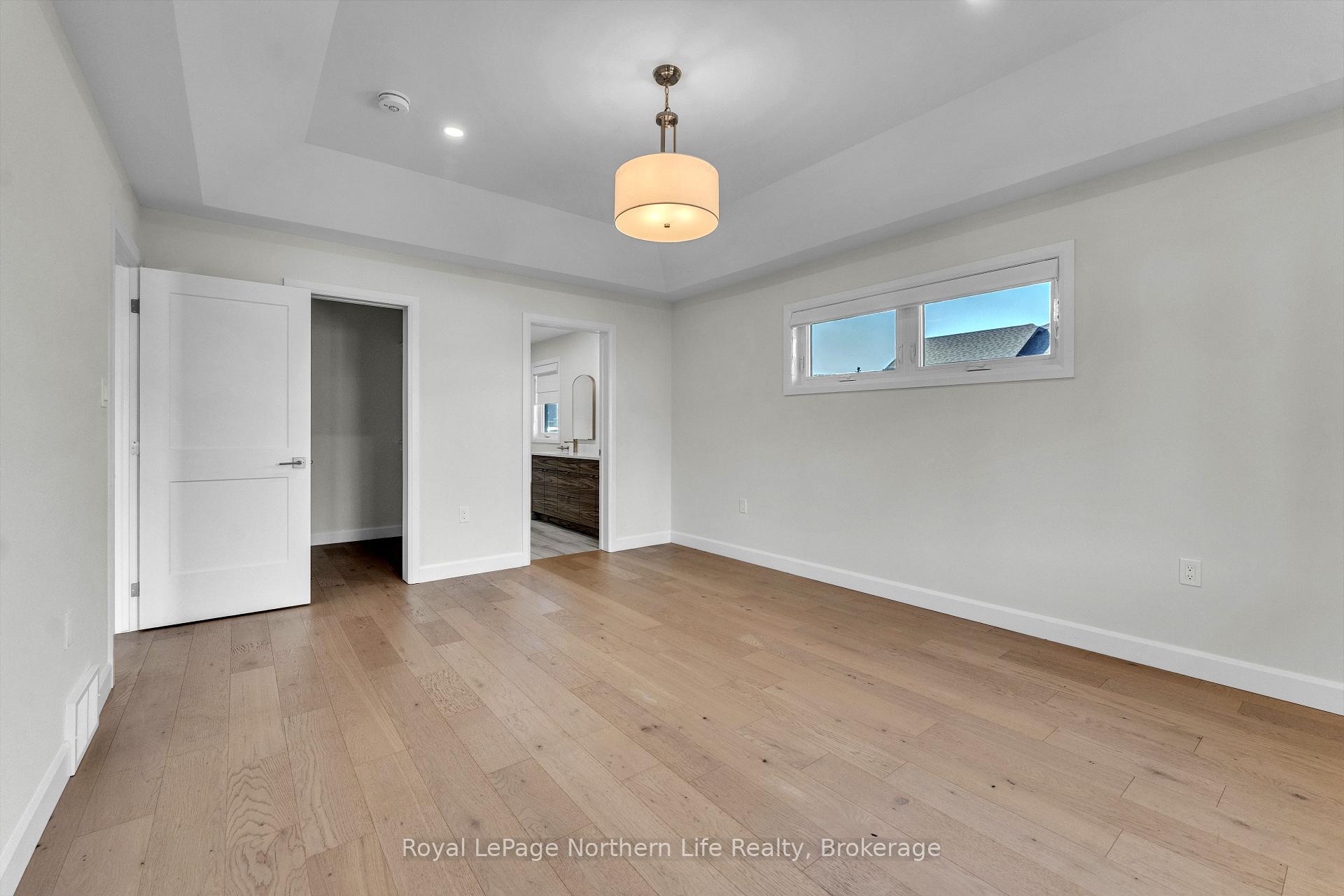 Photo 24 of 9 Silver Maple Lane, North Bay, Airport — HOMEH