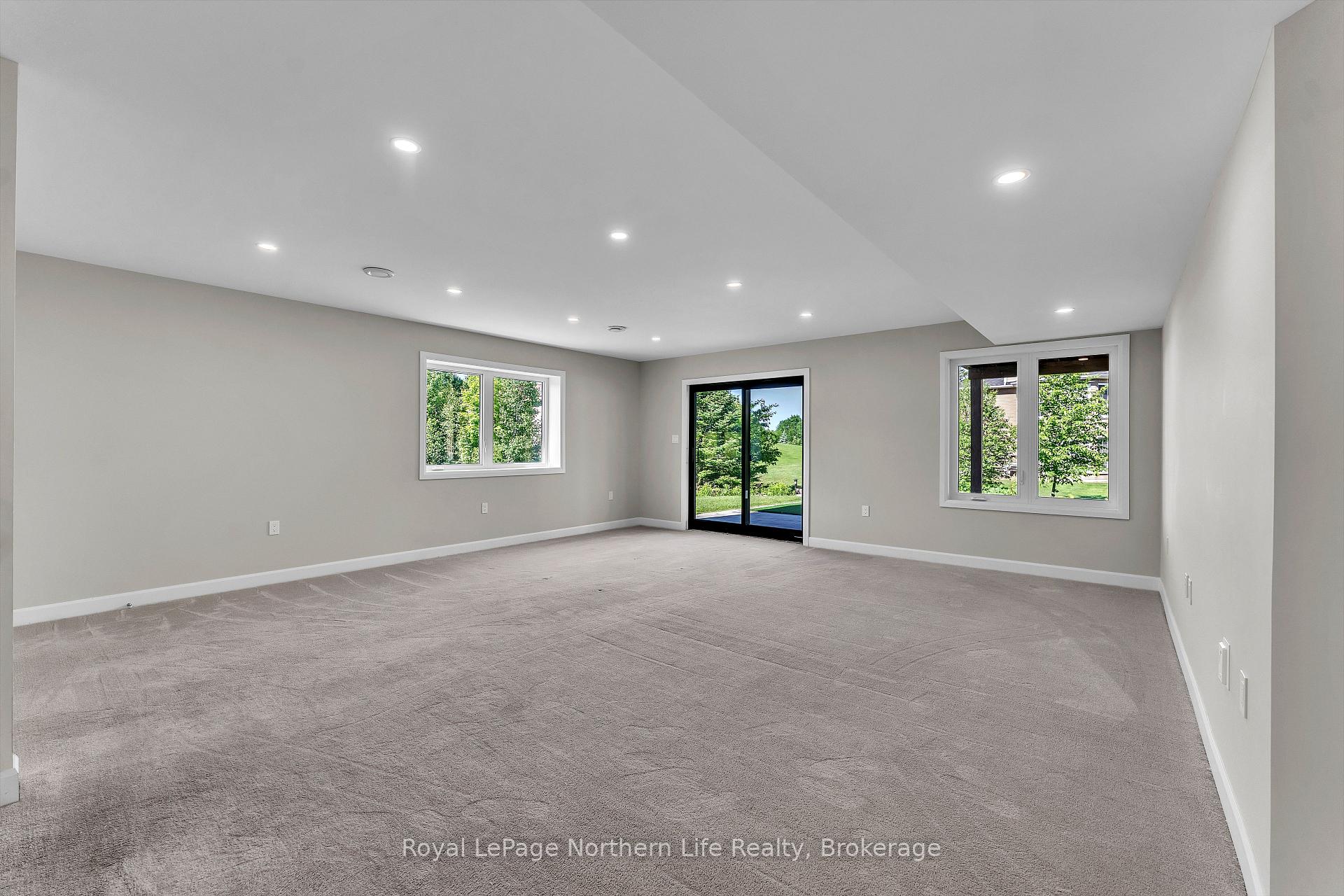 Photo 32 of 9 Silver Maple Lane, North Bay, Airport — HOMEH