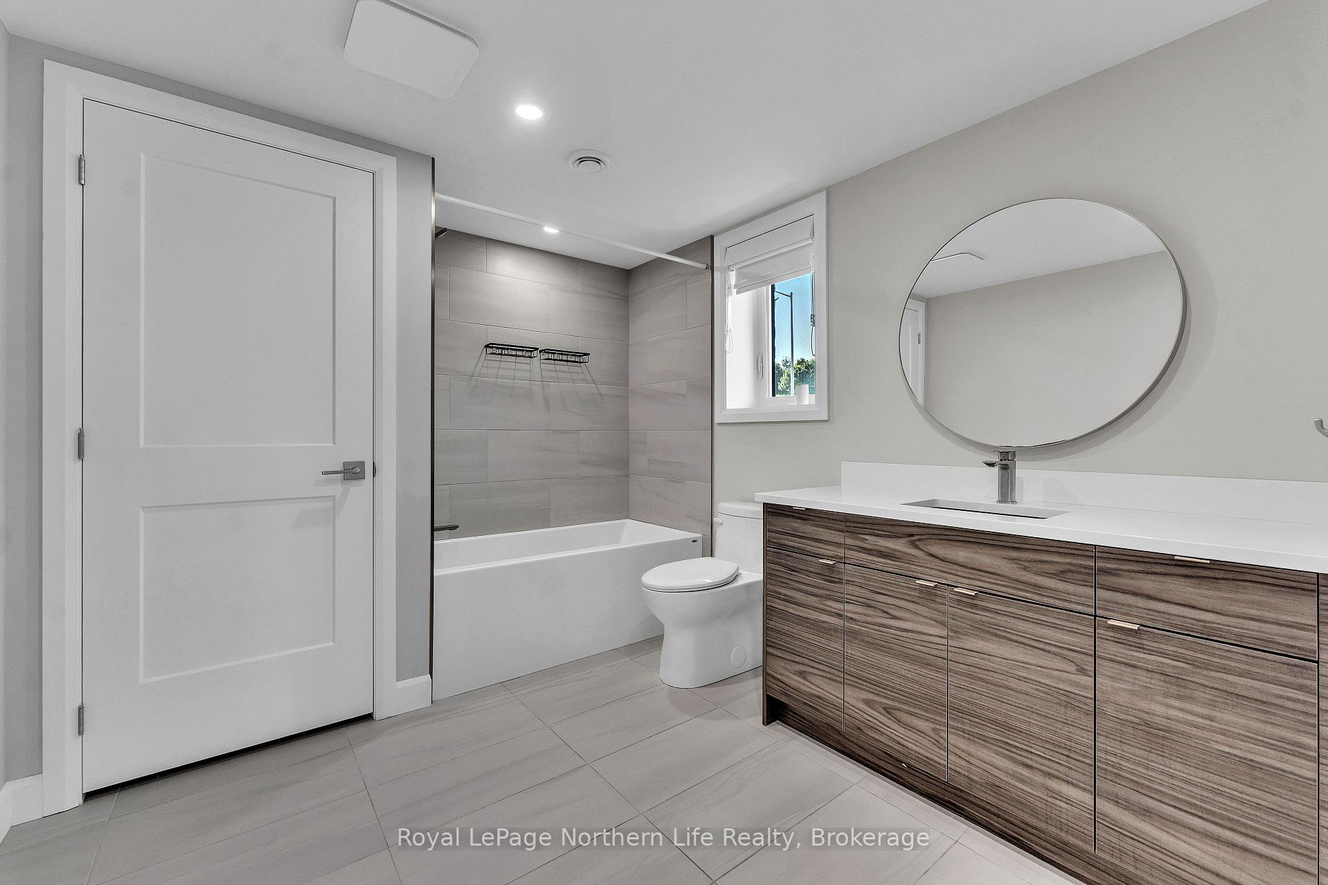 Photo 34 of 9 Silver Maple Lane, North Bay, Airport — HOMEH