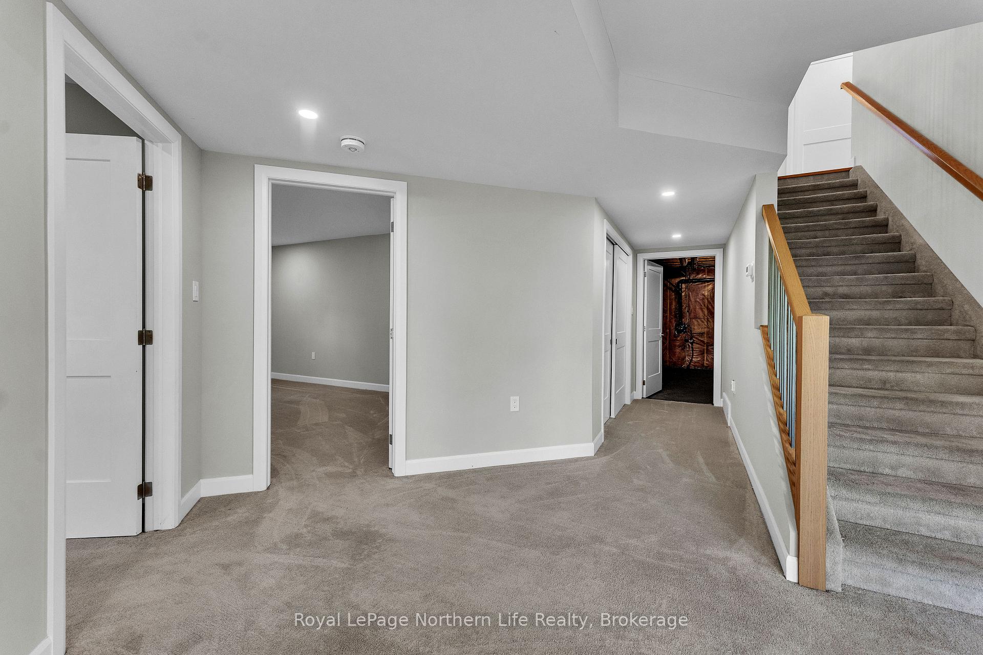 Photo 36 of 9 Silver Maple Lane, North Bay, Airport — HOMEH