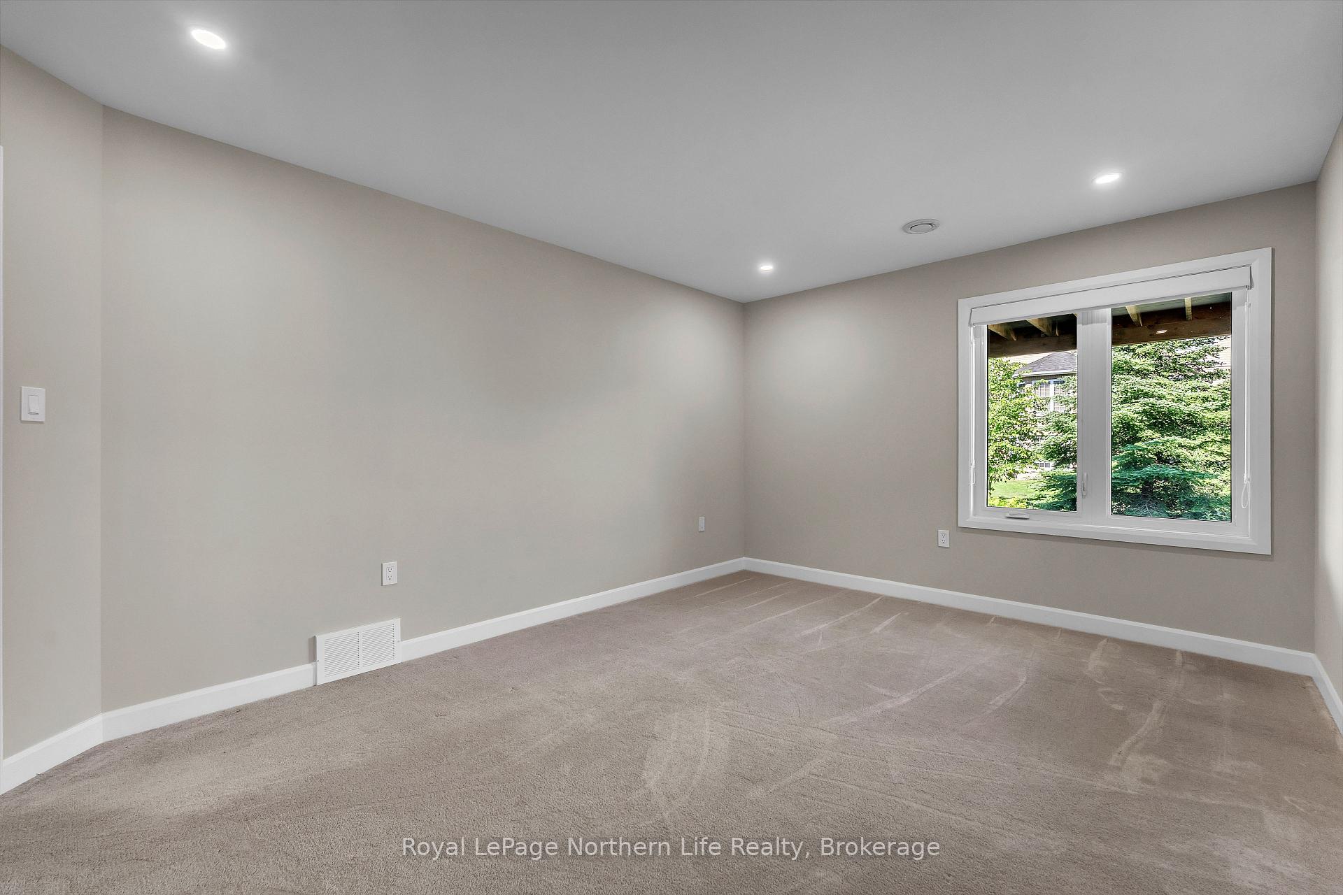 Photo 38 of 9 Silver Maple Lane, North Bay, Airport — HOMEH