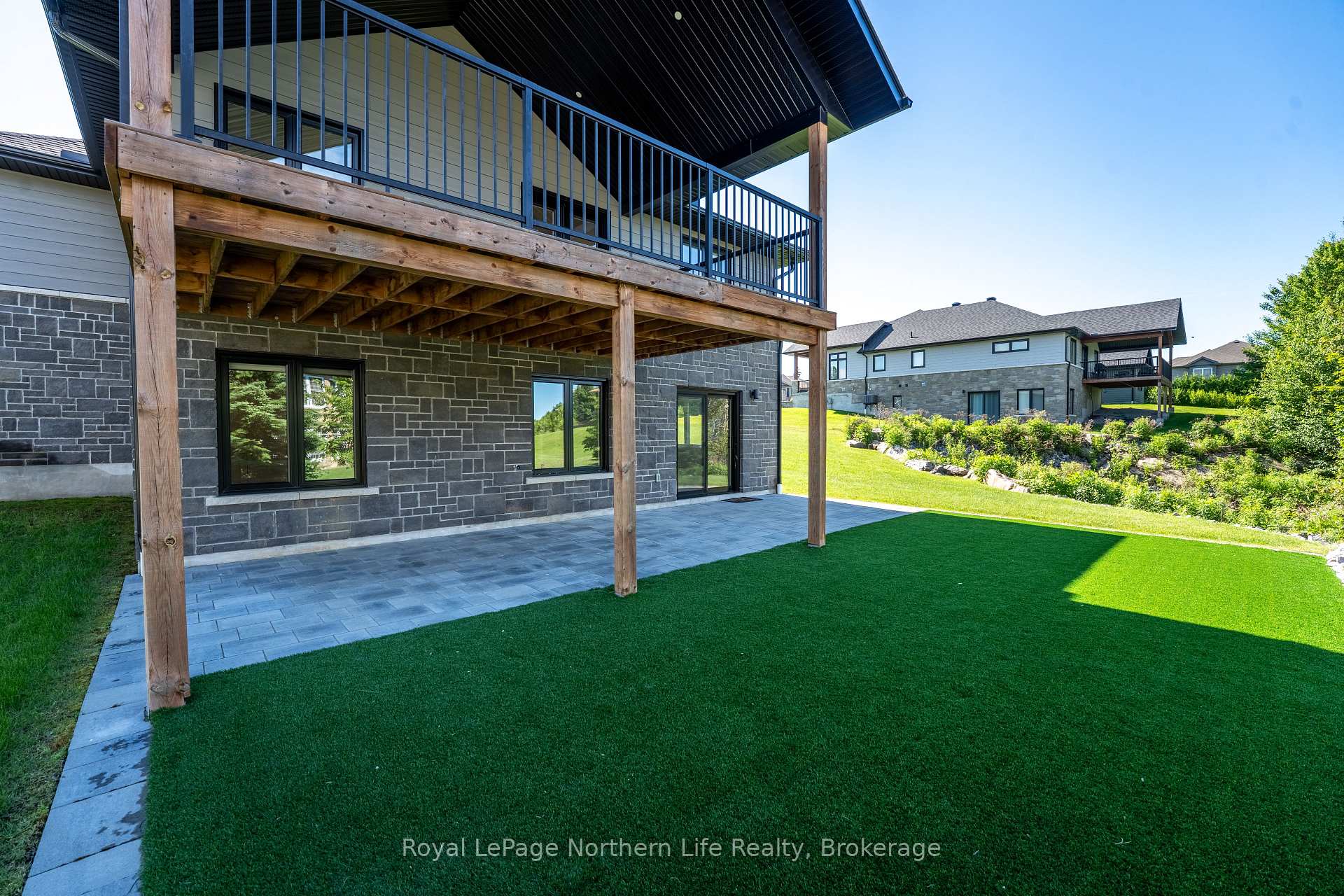 Photo 49 of 9 Silver Maple Lane, North Bay, Airport — HOMEH