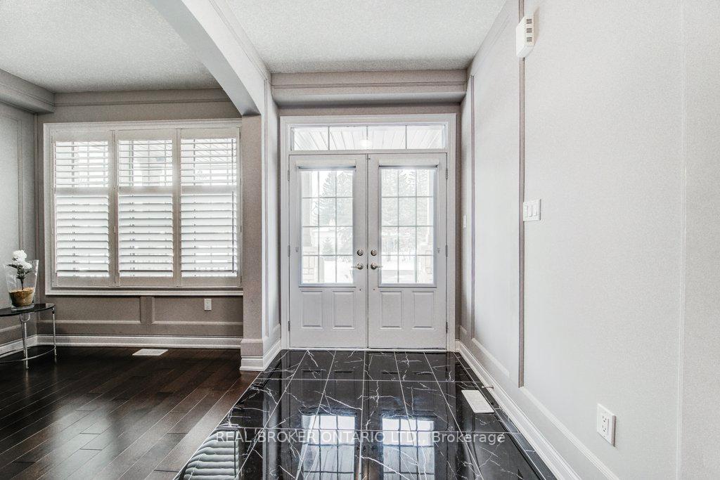 Photo 3 of 192 Woolwich Street S, Woolwich, Breslau — HOMEH