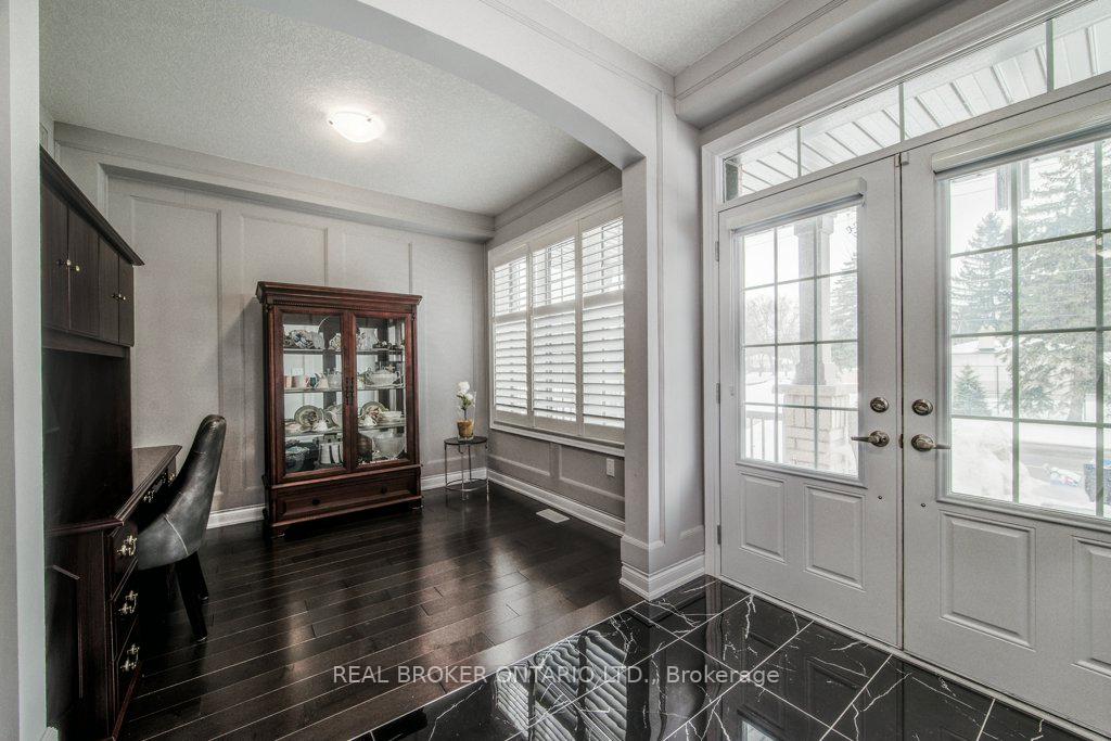 Photo 4 of 192 Woolwich Street S, Woolwich, Breslau — HOMEH