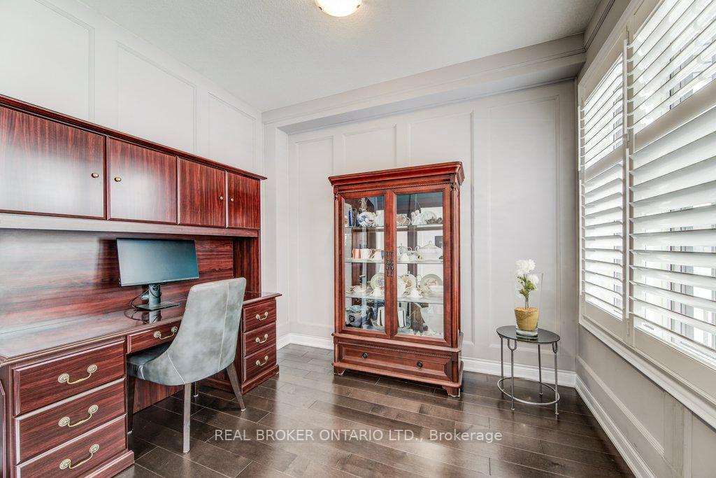 Photo 6 of 192 Woolwich Street S, Woolwich, Breslau — HOMEH