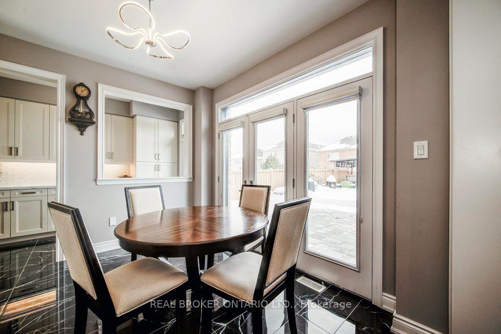 Photo 20 of 192 Woolwich Street S, Woolwich, Breslau — HOMEH