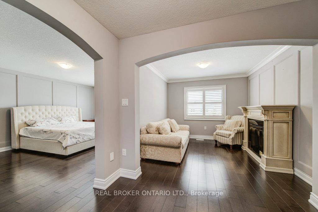 Photo 24 of 192 Woolwich Street S, Woolwich, Breslau — HOMEH