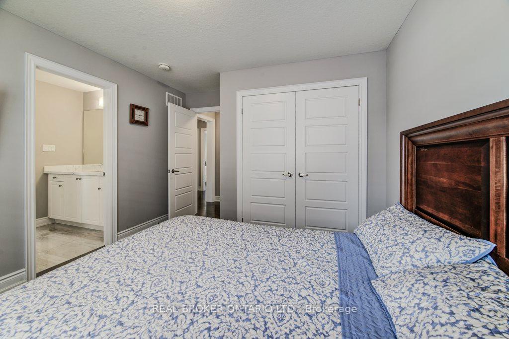 Photo 34 of 192 Woolwich Street S, Woolwich, Breslau — HOMEH