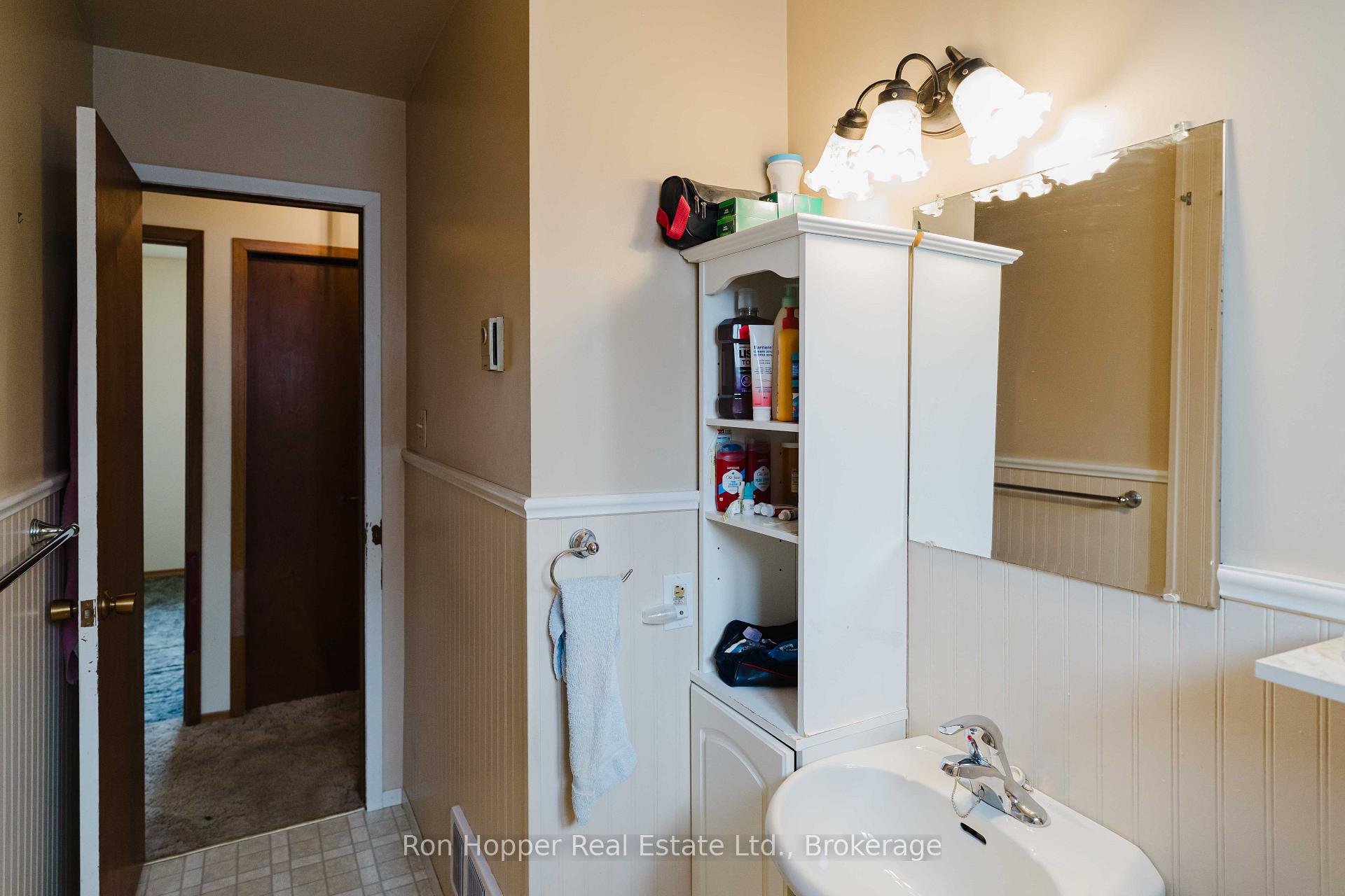 Photo 11 of 1885 9th Avenue E, Owen Sound — HOMEH