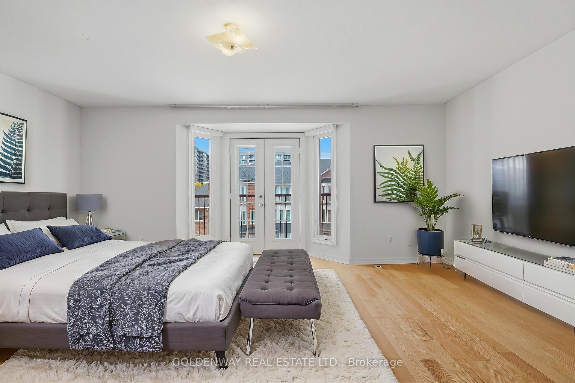 Photo 13 of Unit 63, 151 Townsgate Drive, Vaughan, Crestwood-Springfarm-Yorkhill — HOMEH