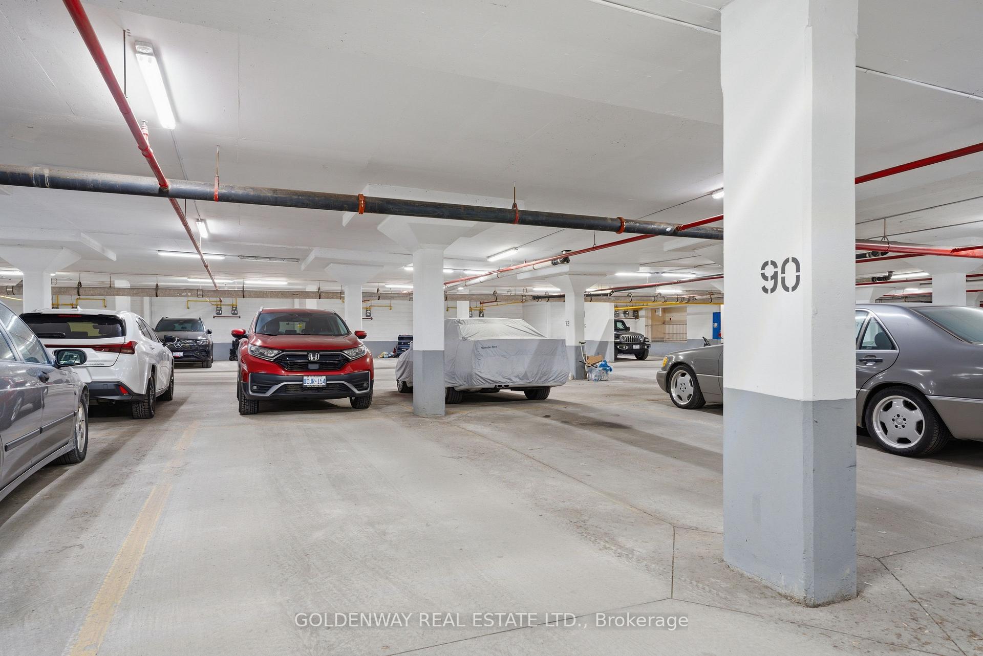 Photo 37 of Unit 63, 151 Townsgate Drive, Vaughan, Crestwood-Springfarm-Yorkhill — HOMEH