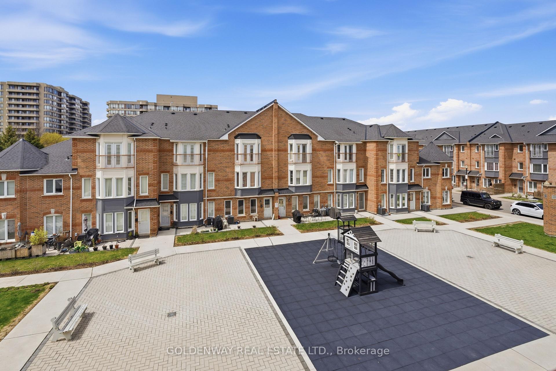 Photo 38 of Unit 63, 151 Townsgate Drive, Vaughan, Crestwood-Springfarm-Yorkhill — HOMEH