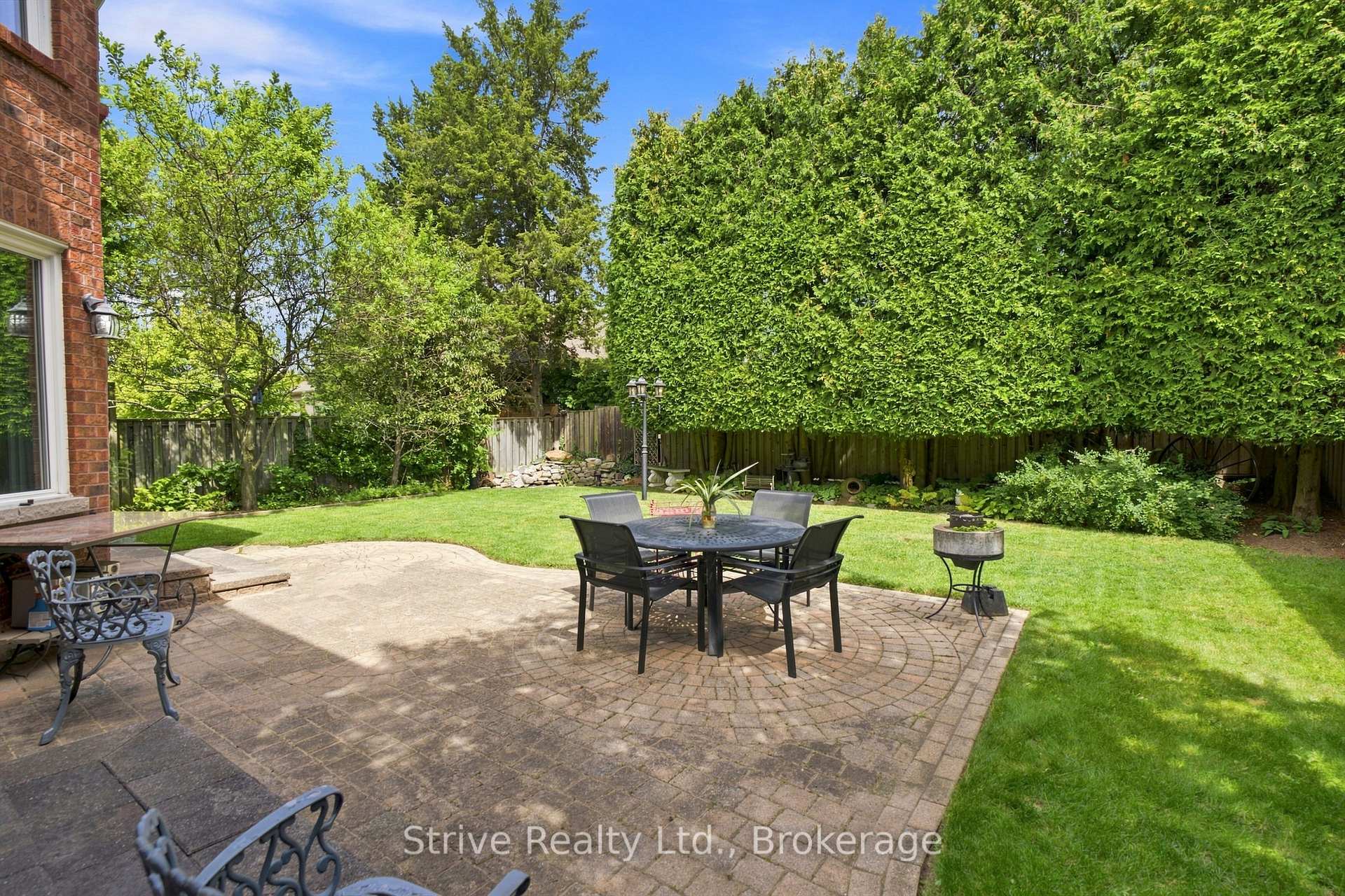 Photo 42 of 5 Carriage Lane, Clarington, Courtice — HOMEH
