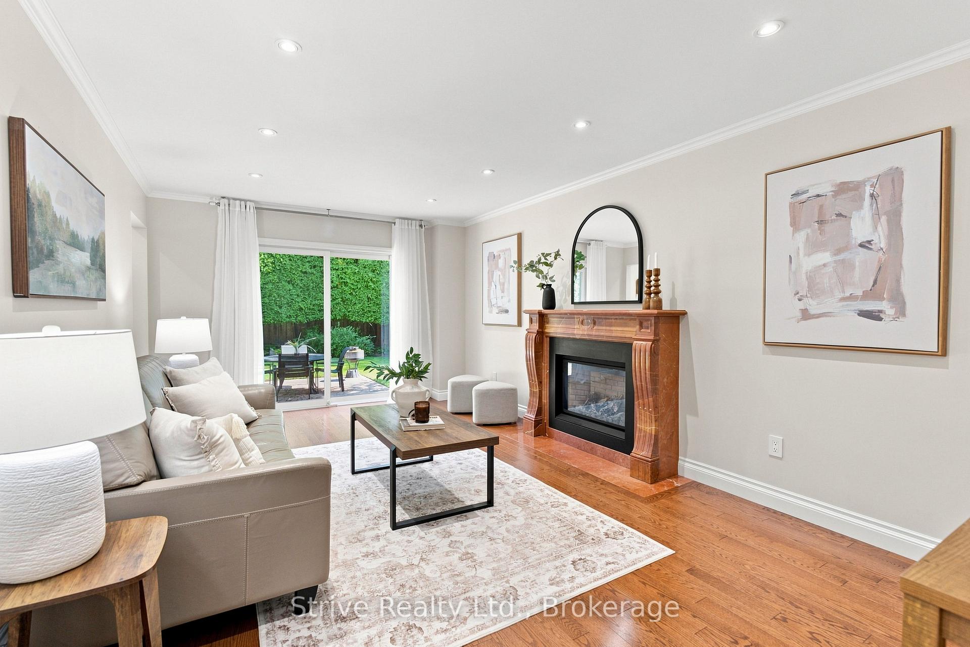 Photo 17 of 5 Carriage Lane, Clarington, Courtice — HOMEH