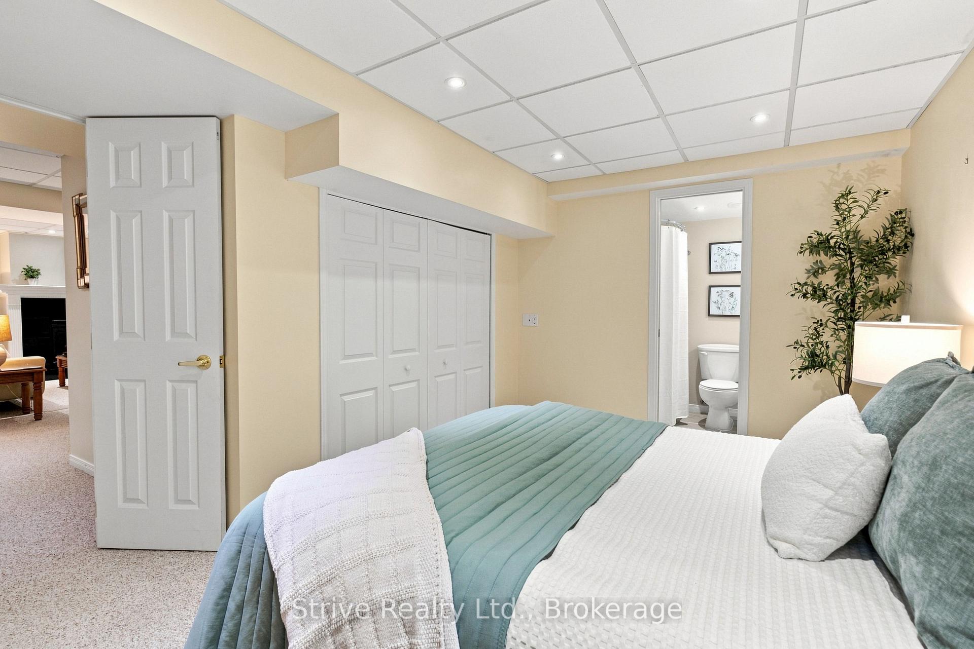 Photo 27 of 5 Carriage Lane, Clarington, Courtice — HOMEH