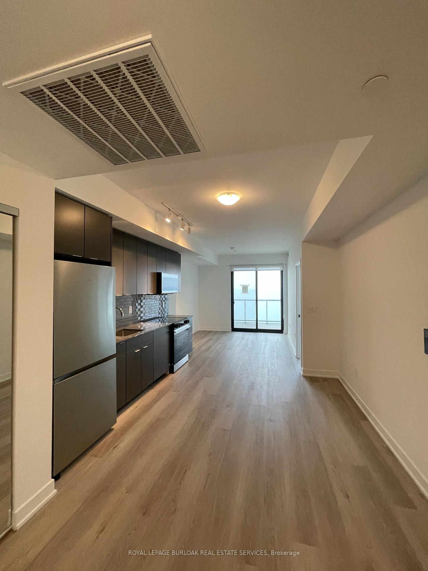 Photo 13 of Unit 706, 2069 Lakeshore Road, Burlington, Brant — HOMEH