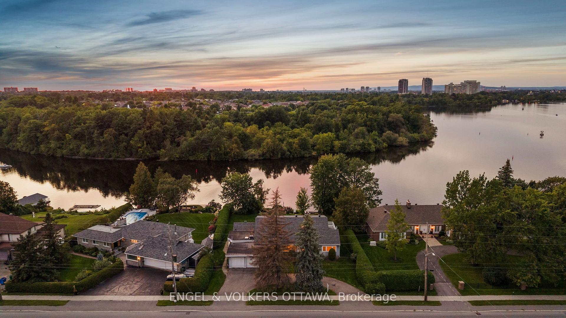 Photo 1 of 3200 Riverside Drive, Ottawa, Mooneys Bay/Revelstoke — HOMEH