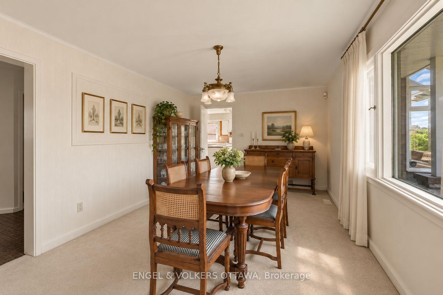 Photo 17 of 3200 Riverside Drive, Ottawa, Mooneys Bay/Revelstoke — HOMEH