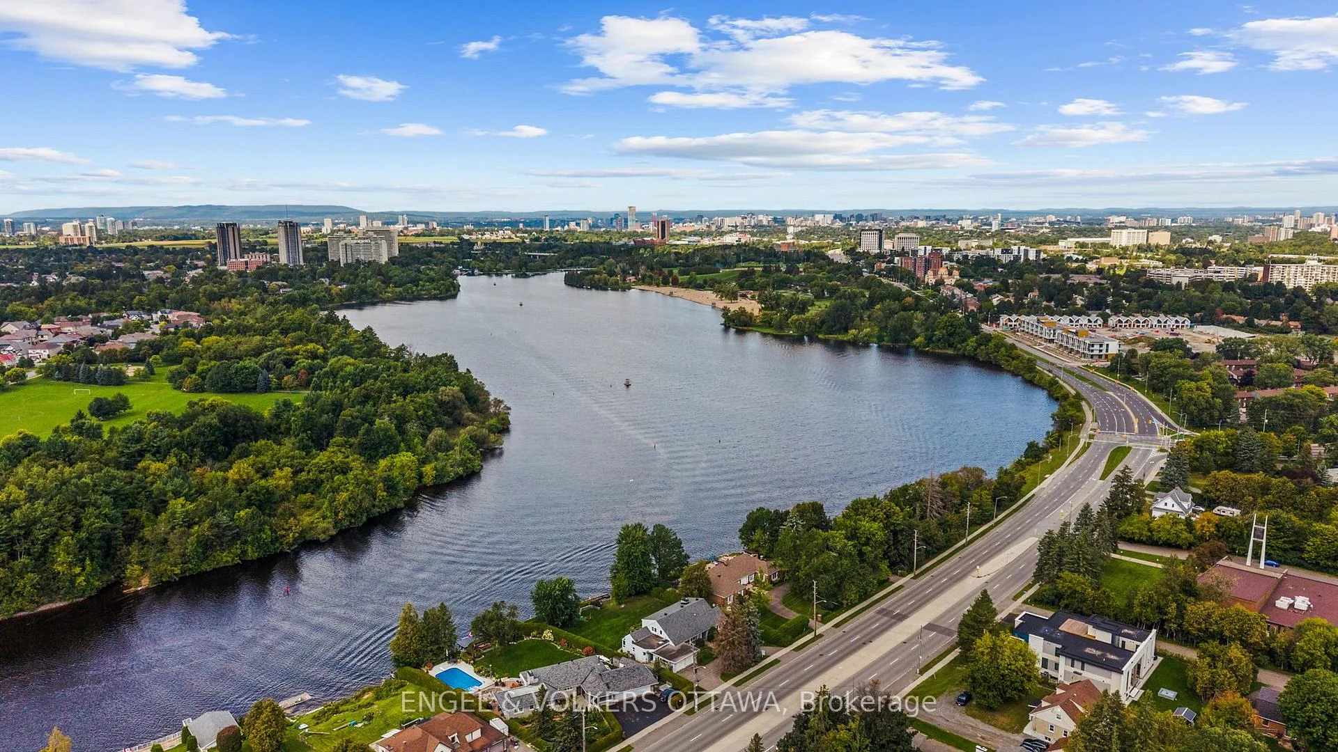 Photo 39 of 3200 Riverside Drive, Ottawa, Mooneys Bay/Revelstoke — HOMEH