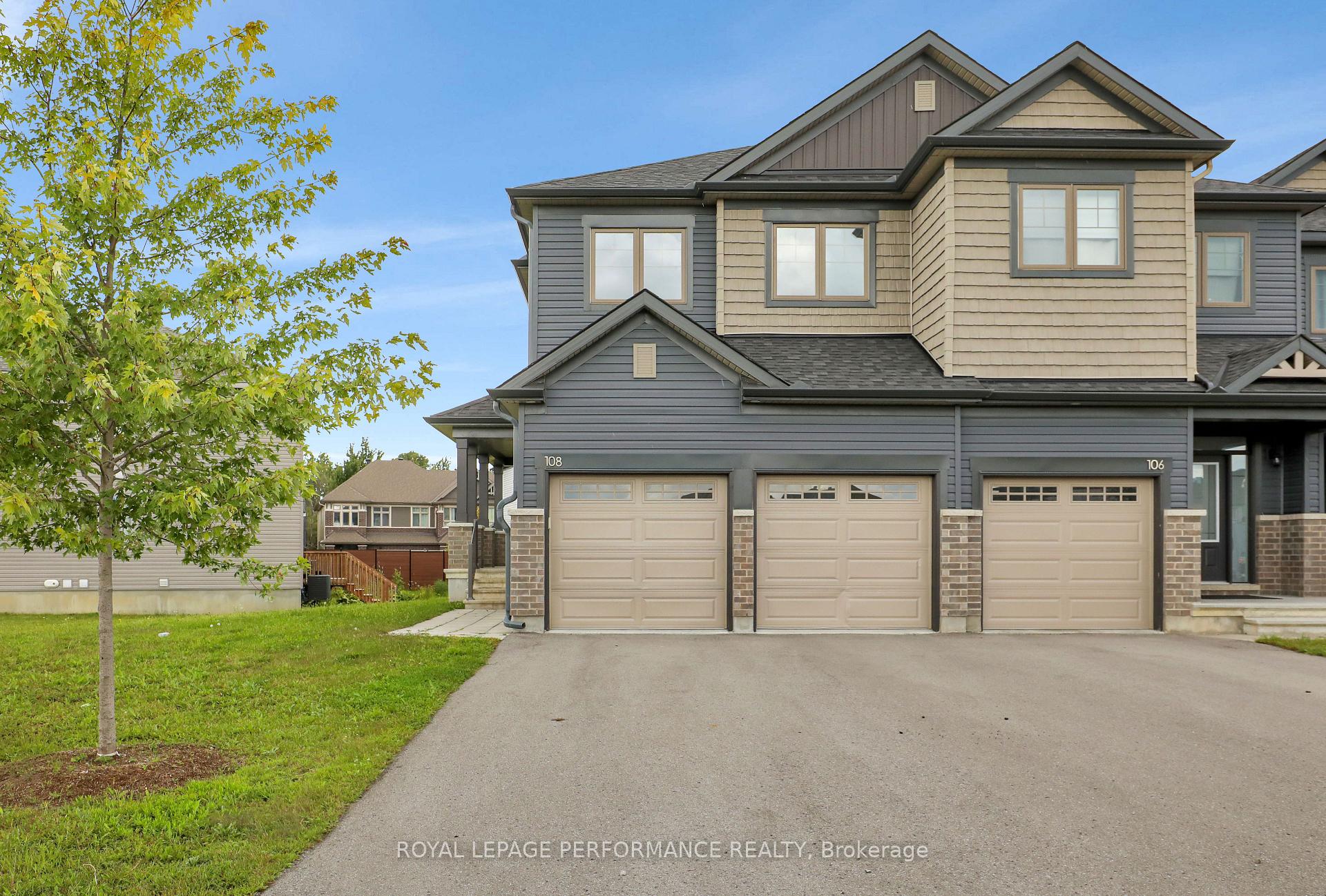 Photo of 108 Wabikon Crescent
