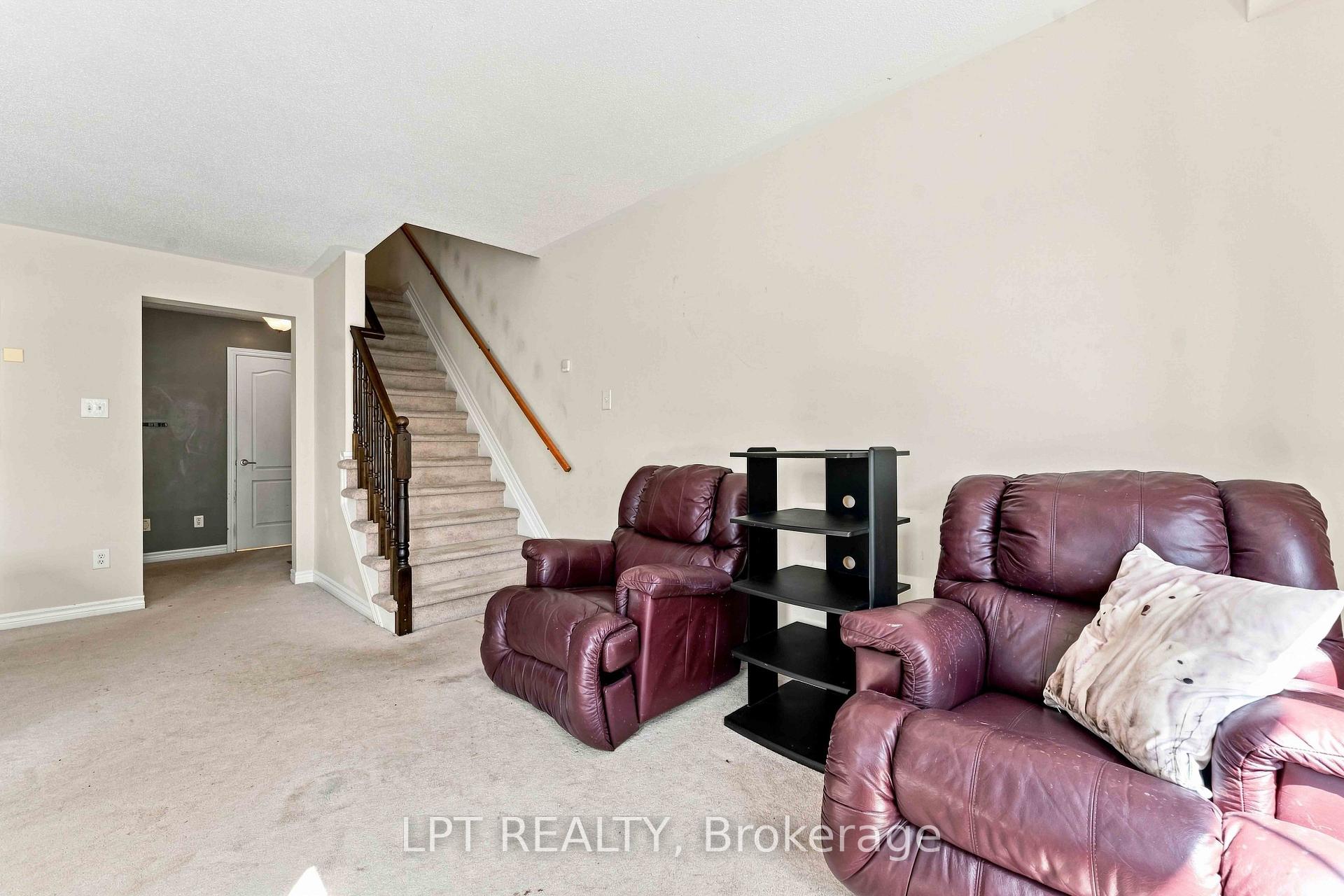 Photo 18 of 503 Sedgebrook Way, Ottawa, Stittsville (North) — HOMEH