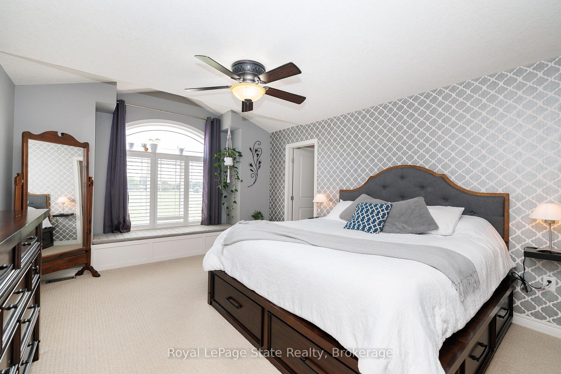 Photo 16 of 389 Murray Street, Grimsby, Grimsby Beach — HOMEH
