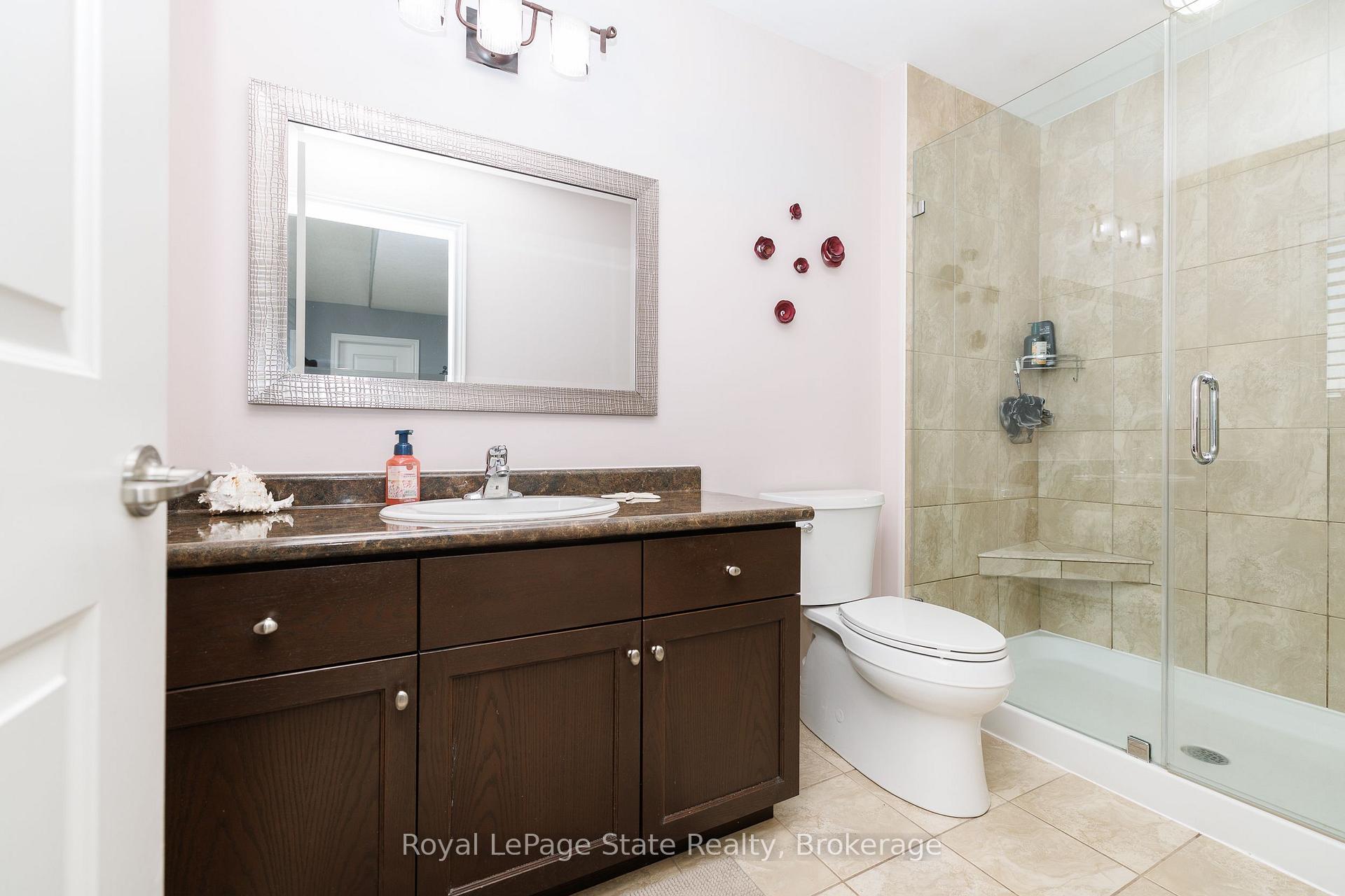Photo 20 of 389 Murray Street, Grimsby, Grimsby Beach — HOMEH