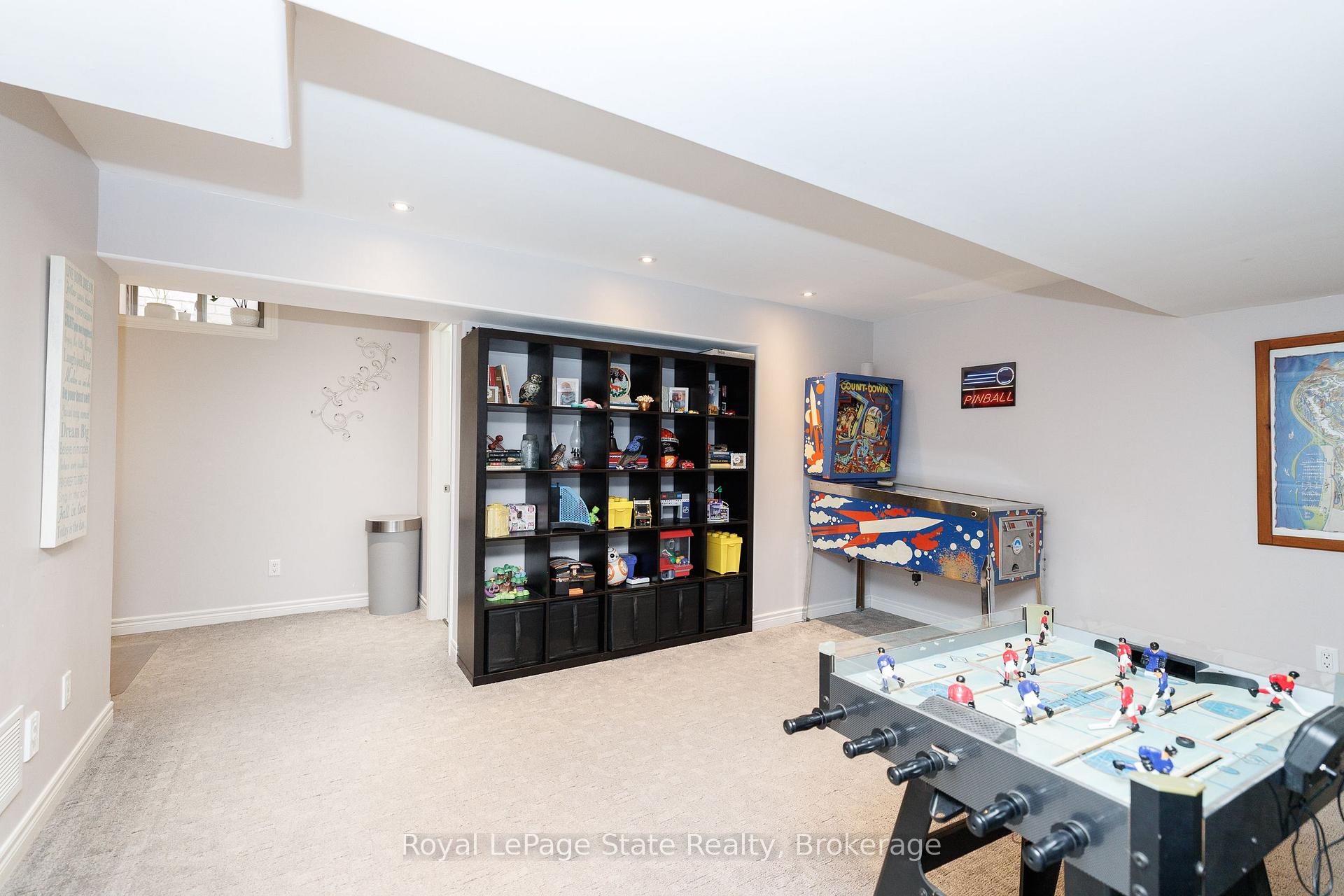 Photo 28 of 389 Murray Street, Grimsby, Grimsby Beach — HOMEH