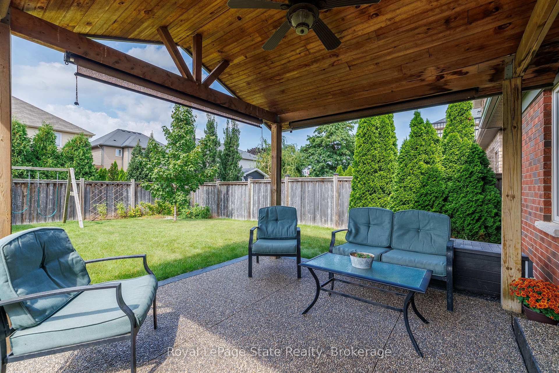 Photo 35 of 389 Murray Street, Grimsby, Grimsby Beach — HOMEH