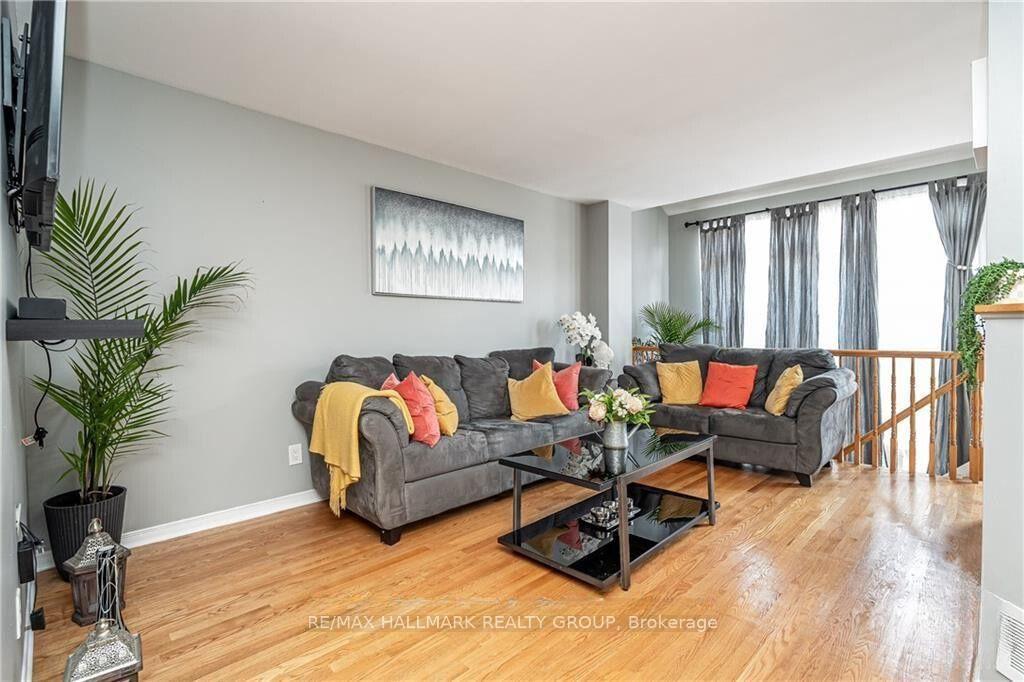 Photo 7 of 216A Claridge Drive, Ottawa, Barrhaven - Longfields — HOMEH
