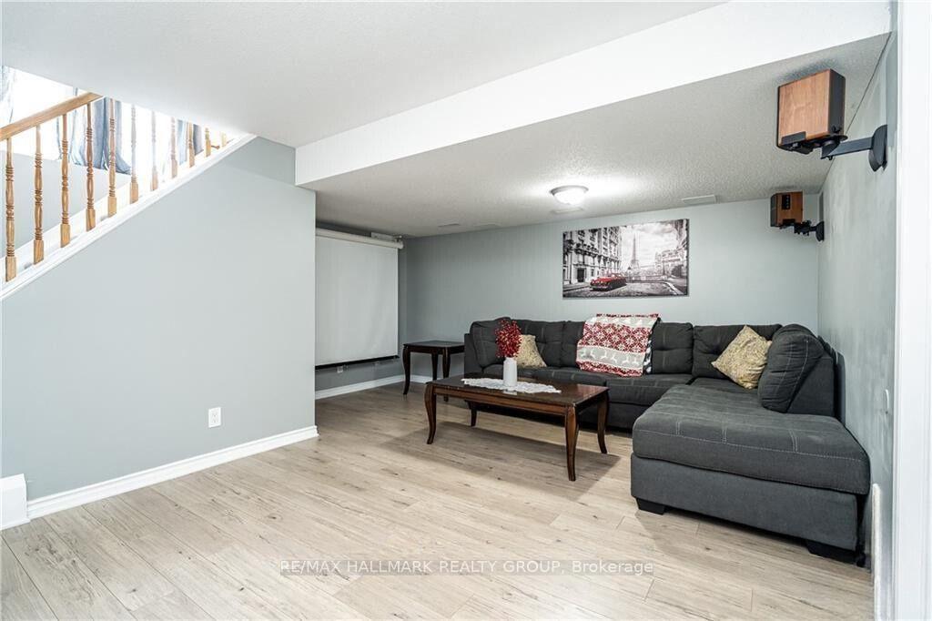 Photo 15 of 216A Claridge Drive, Ottawa, Barrhaven - Longfields — HOMEH