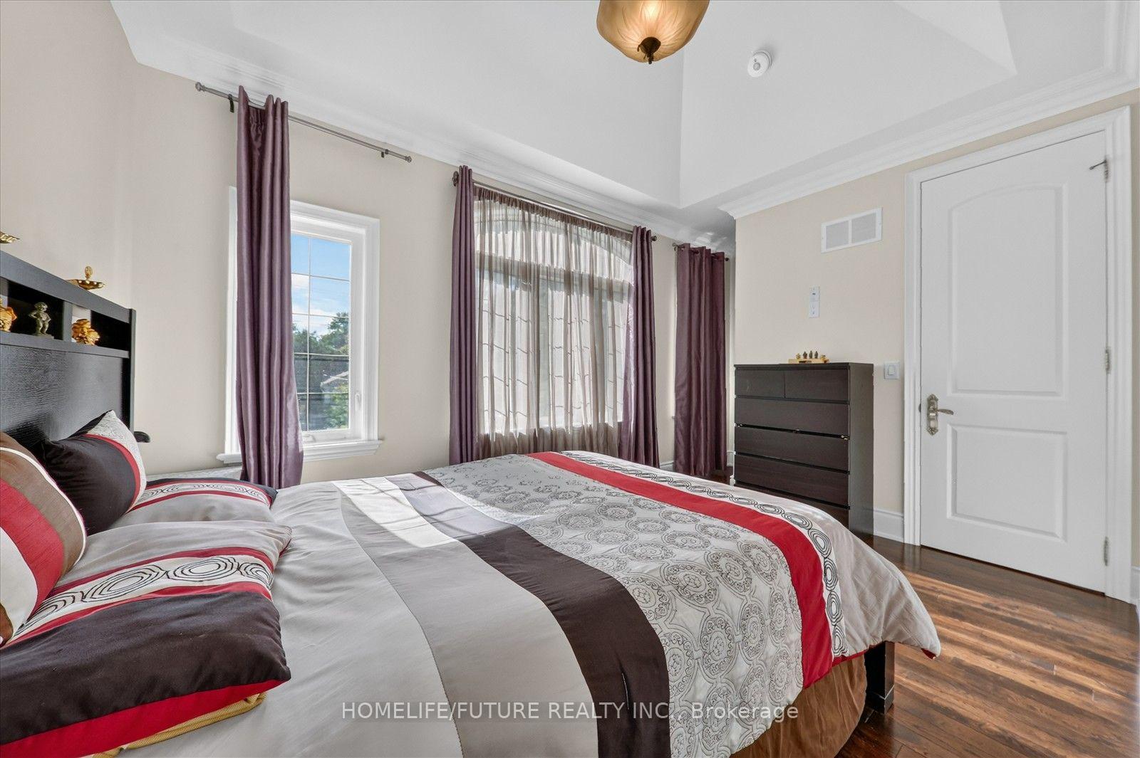 Photo 40 of 329 Morrish Road, Scarborough, Highland Creek — HOMEH