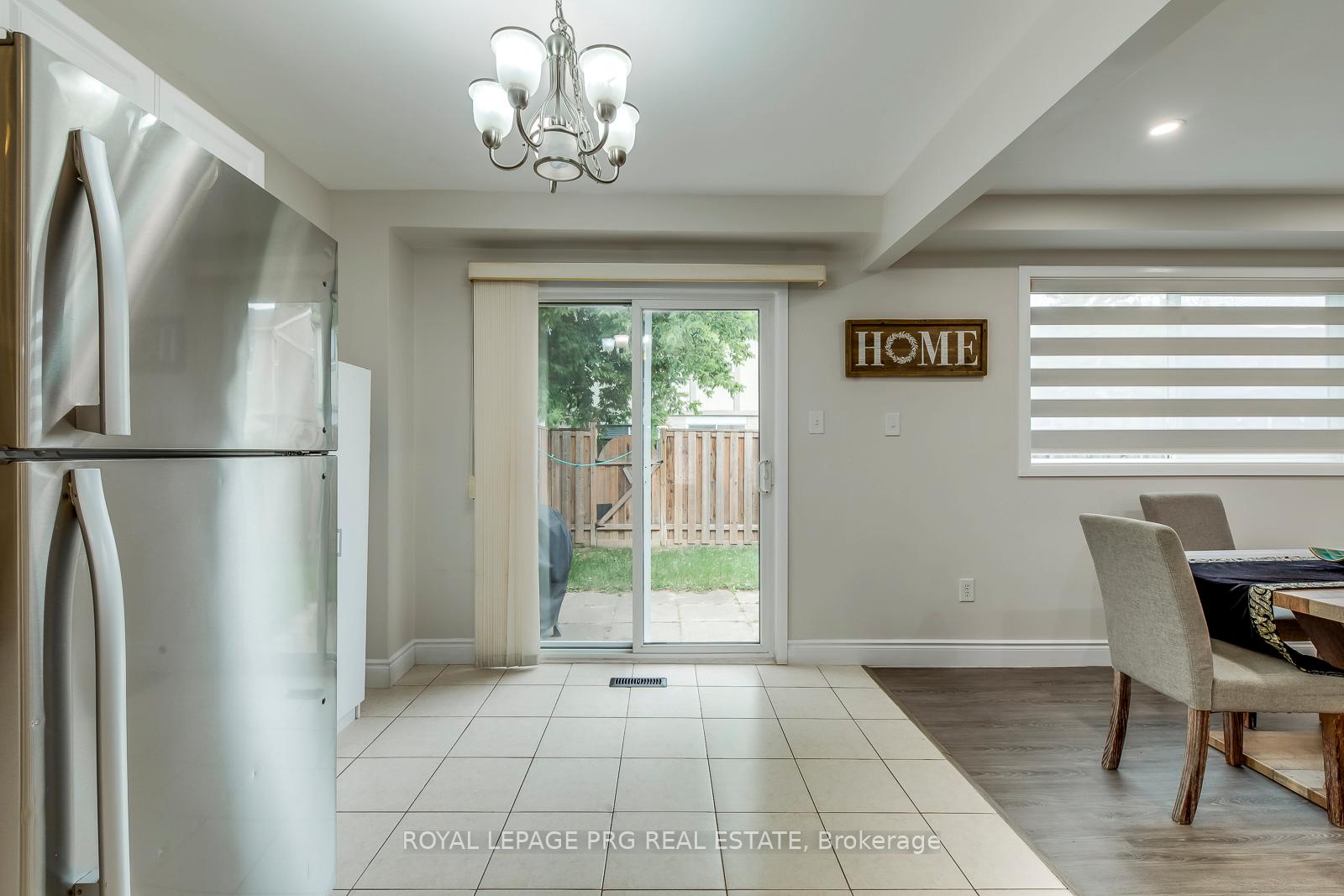 Photo 16 of 17 New Port Way, Markham, Thornhill — HOMEH