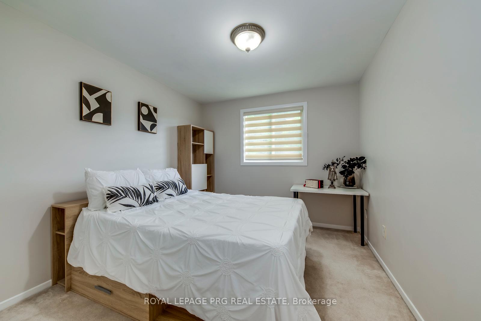 Photo 21 of 17 New Port Way, Markham, Thornhill — HOMEH