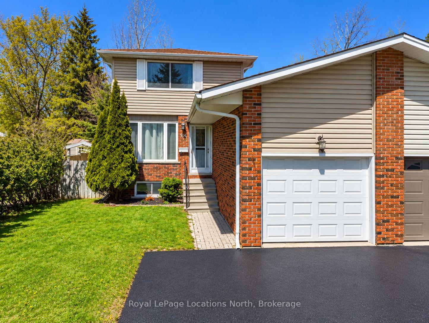 Photo 3 of 514 Tenth Street, Collingwood — HOMEH