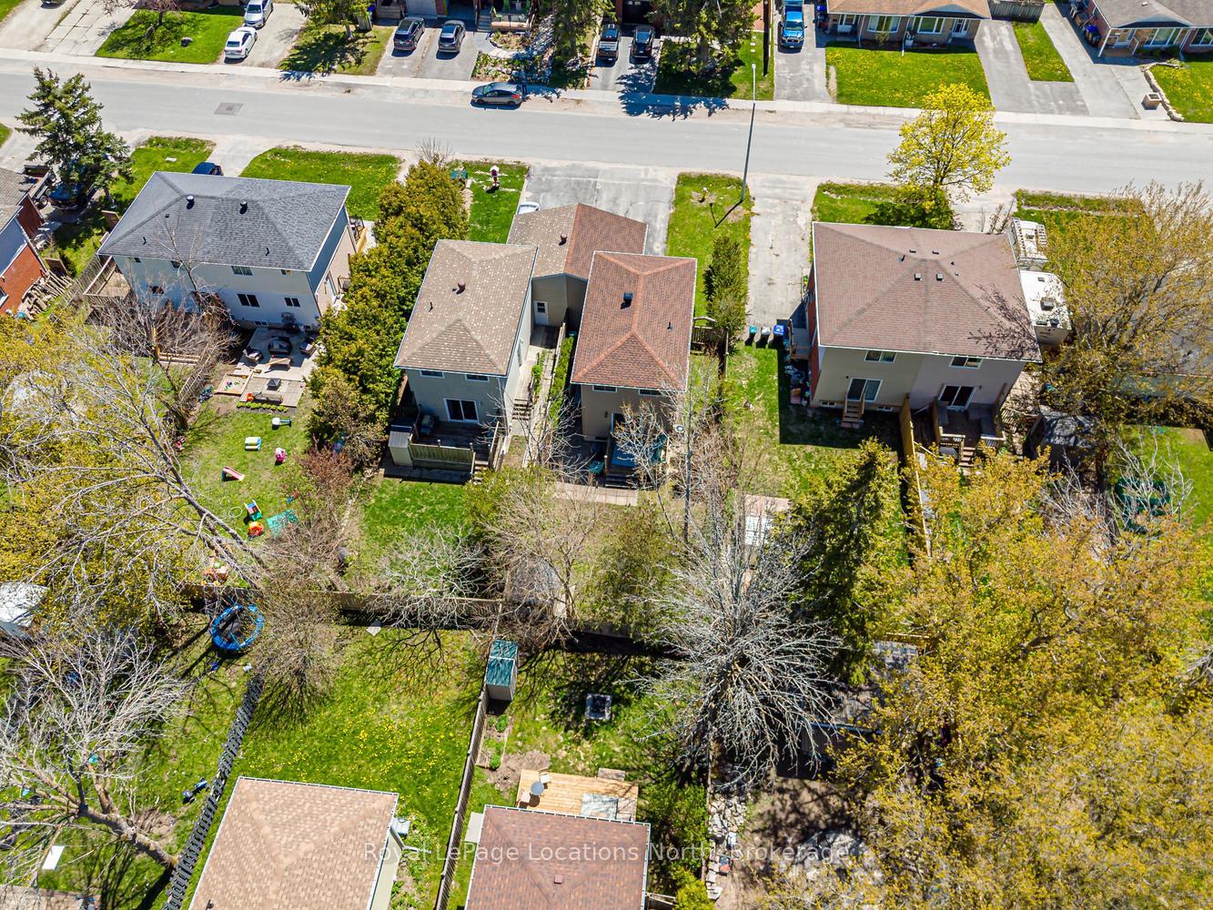 Photo 10 of 514 Tenth Street, Collingwood — HOMEH