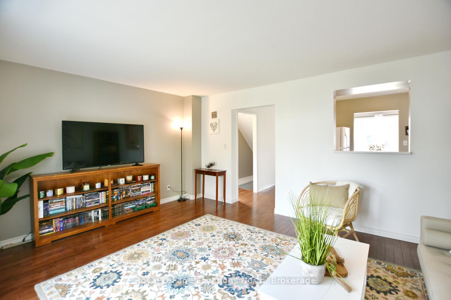 Photo 32 of 514 Tenth Street, Collingwood — HOMEH