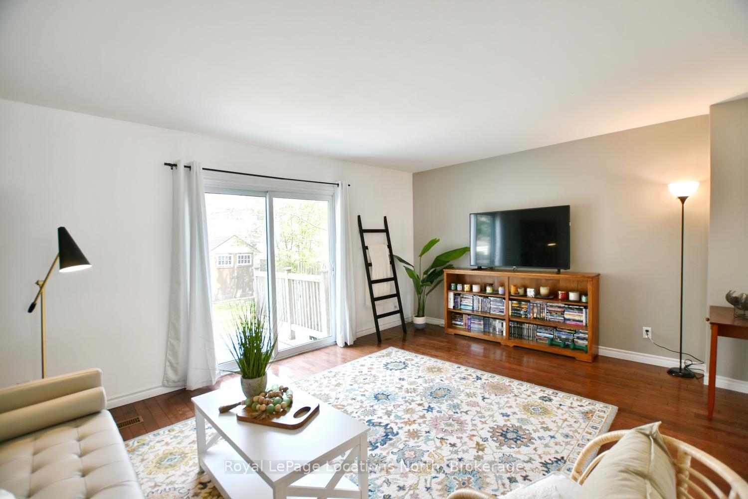 Photo 33 of 514 Tenth Street, Collingwood — HOMEH