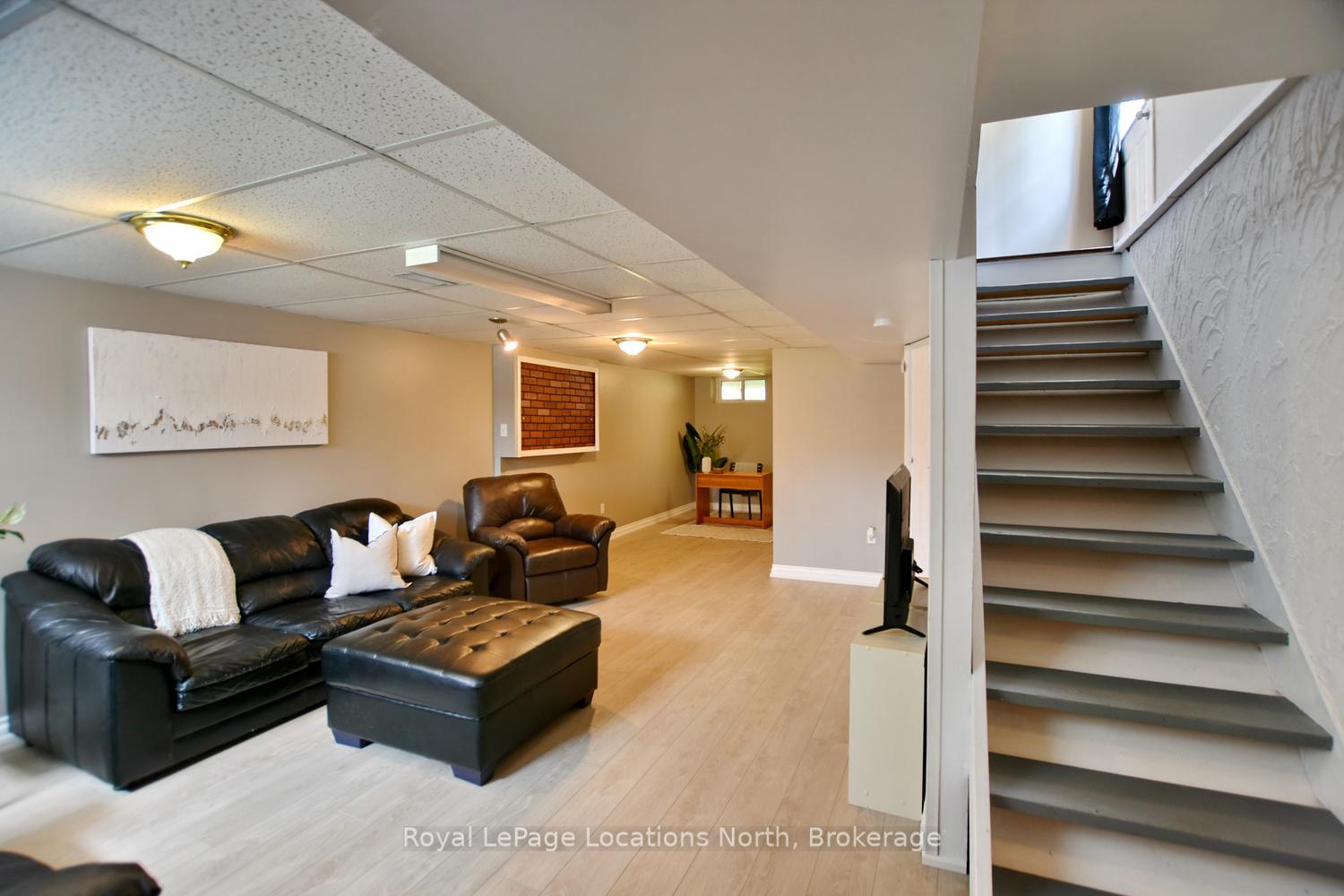 Photo 42 of 514 Tenth Street, Collingwood — HOMEH