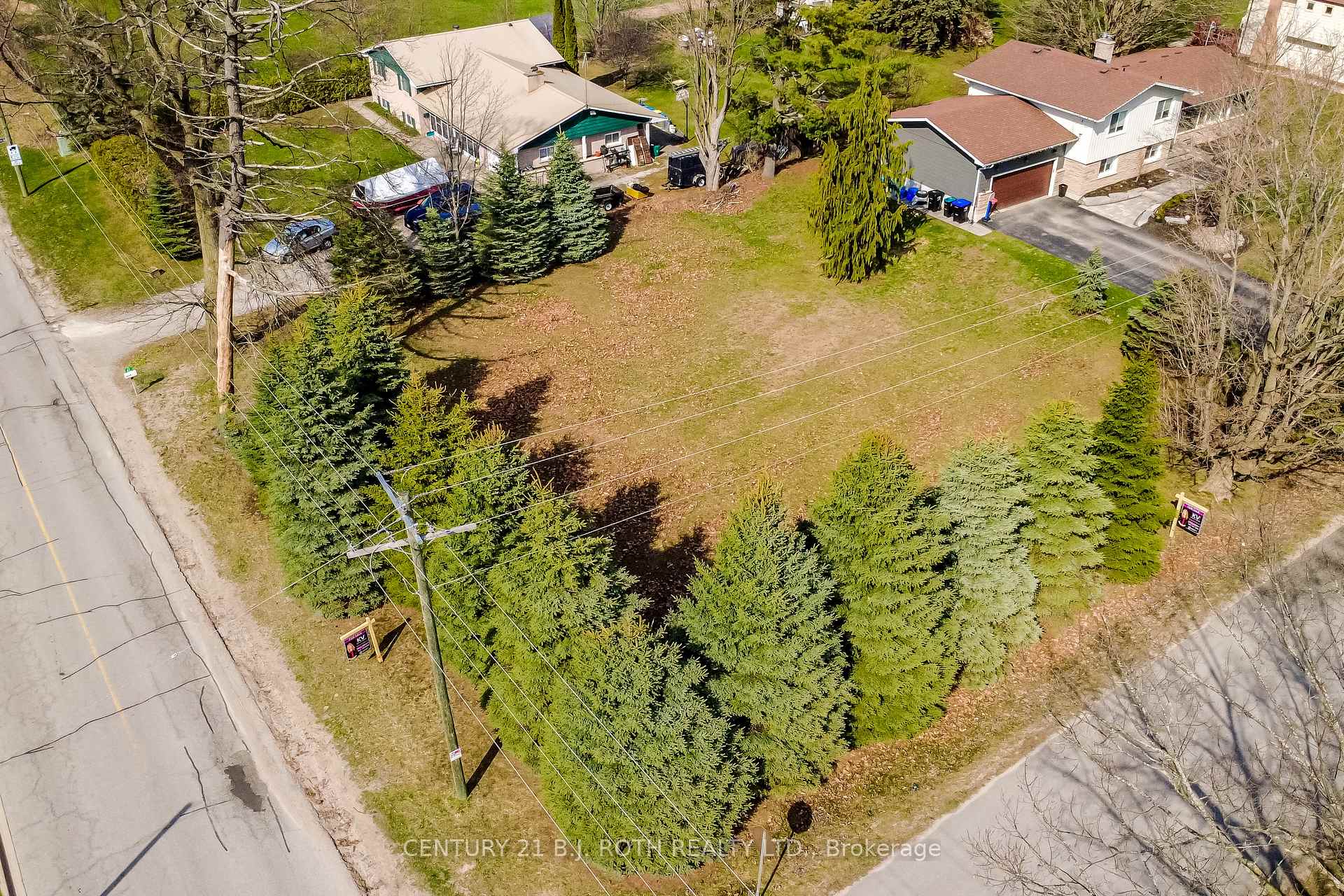 Photo 8 of 1 (part1) Baycrest Drive, Barrie, North Shore — HOMEH