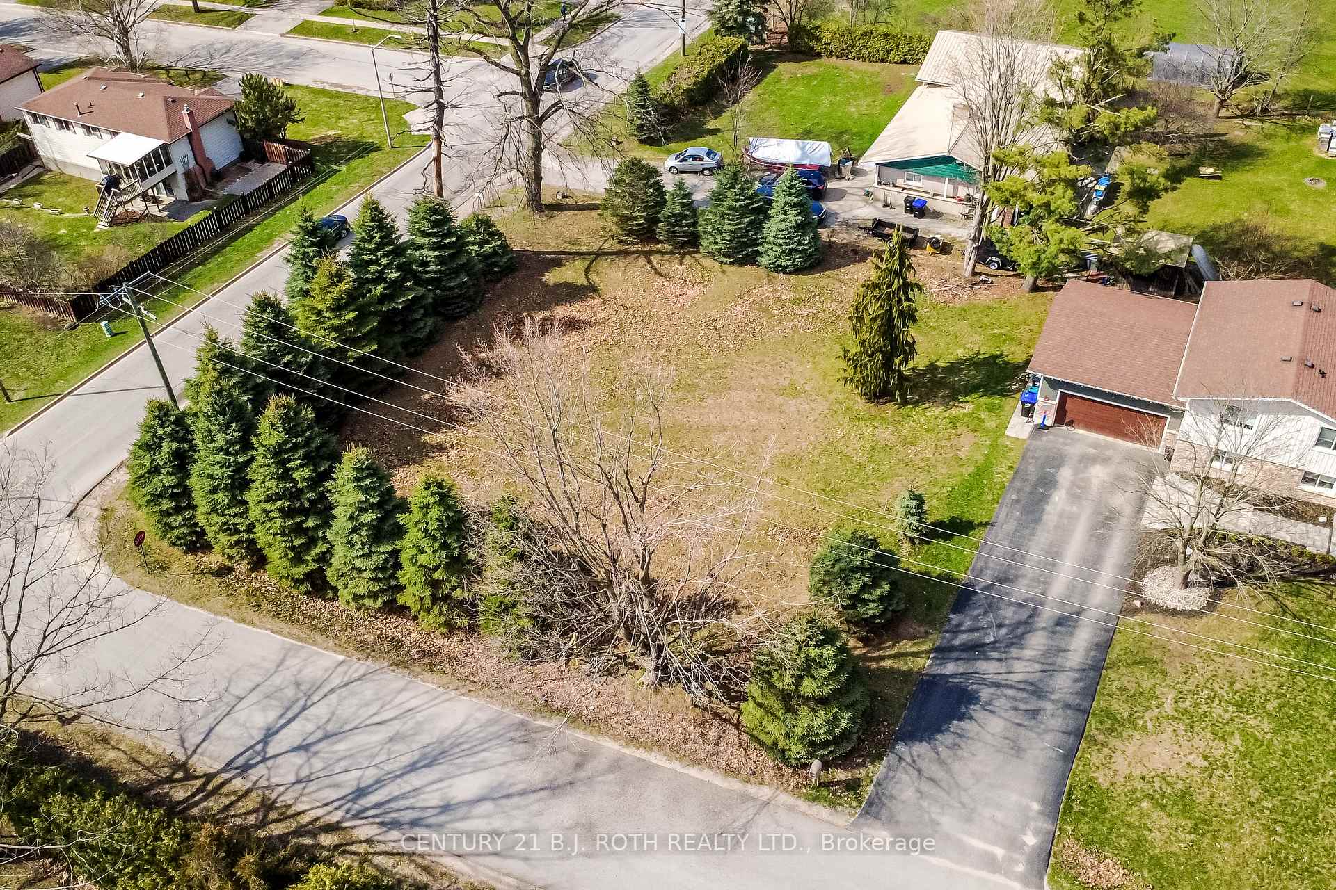 Photo 9 of 1 (part1) Baycrest Drive, Barrie, North Shore — HOMEH