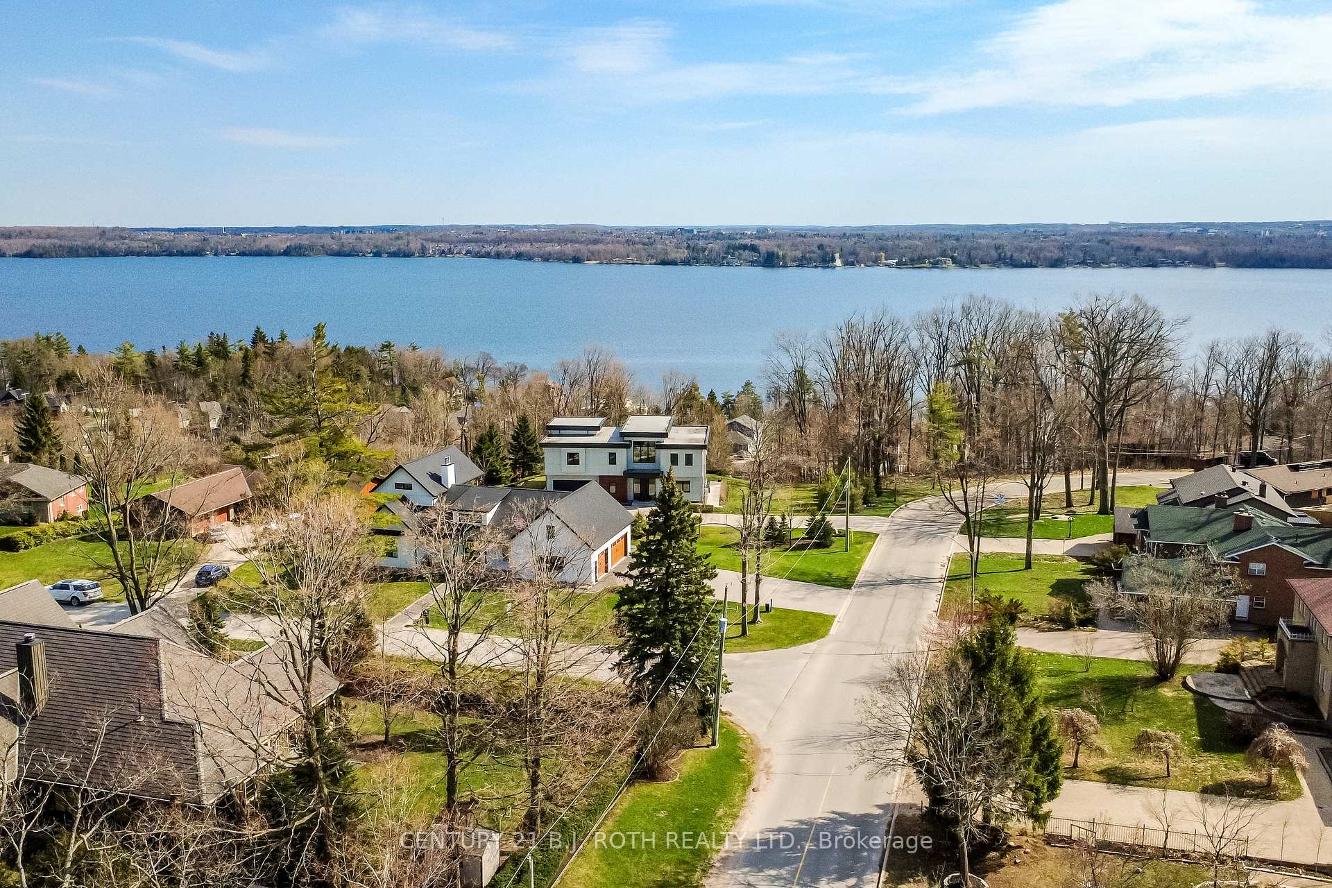Photo 20 of 1 (part1) Baycrest Drive, Barrie, North Shore — HOMEH
