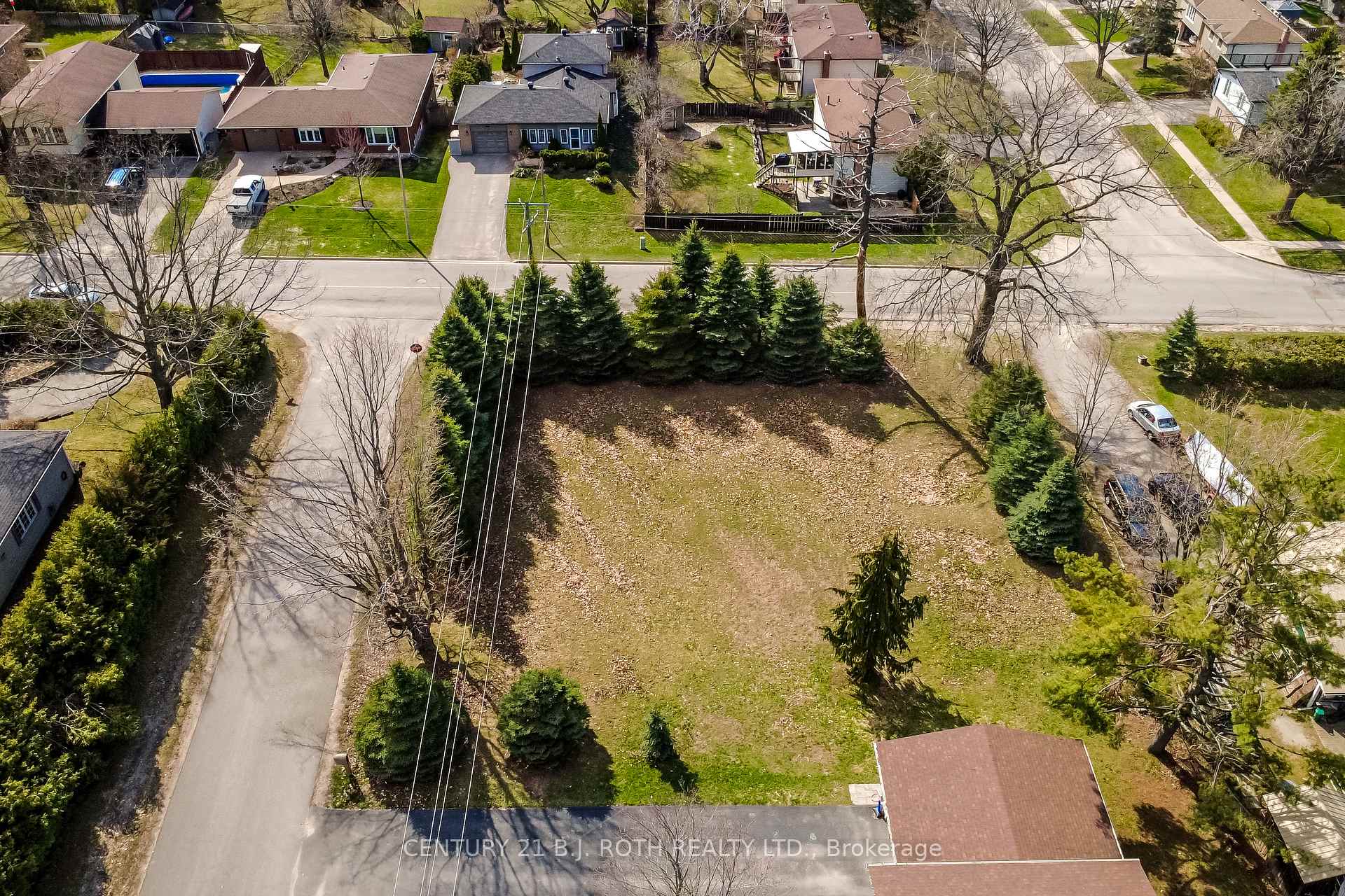 Photo 21 of 1 (part1) Baycrest Drive, Barrie, North Shore — HOMEH