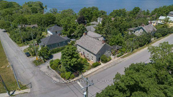 Photo 2 of 236 James Street, Kingston, Kingston East (Incl CFB Kingston) — HOMEH