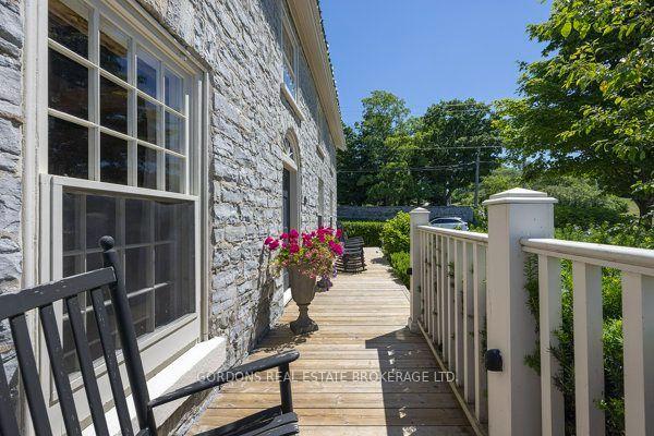 Photo 4 of 236 James Street, Kingston, Kingston East (Incl CFB Kingston) — HOMEH