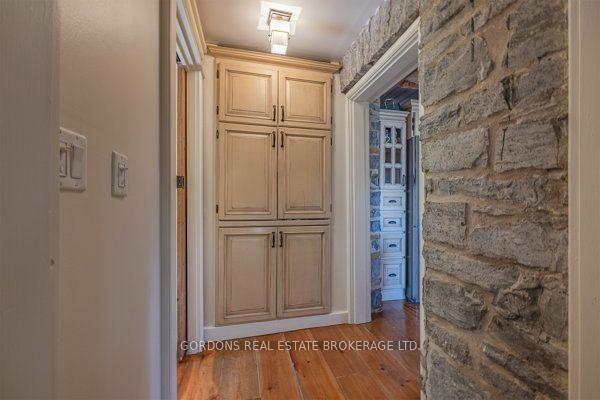 Photo 36 of 236 James Street, Kingston, Kingston East (Incl CFB Kingston) — HOMEH