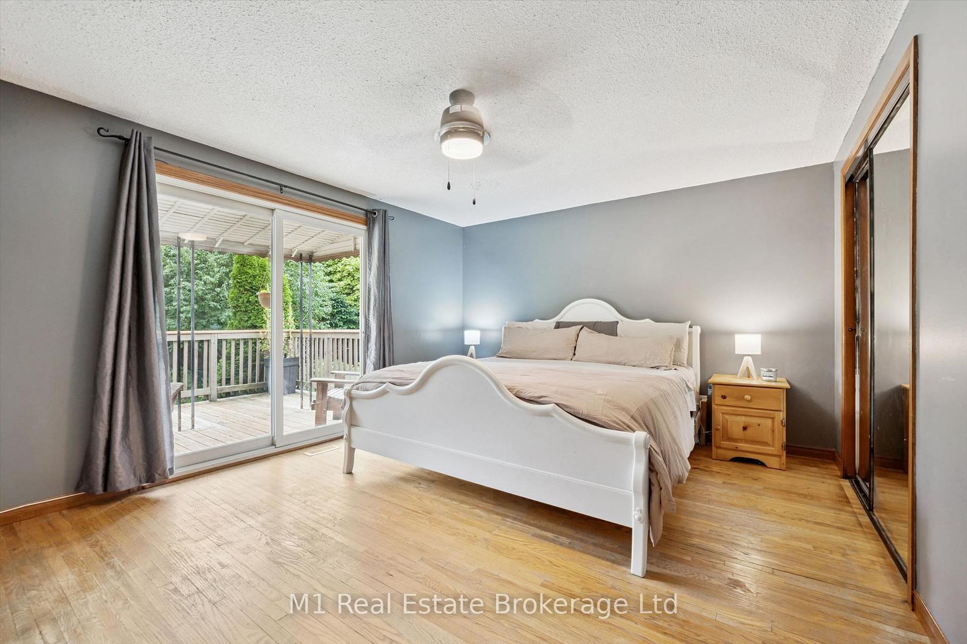 Photo 23 of 216 Parkside Drive E, Centre Wellington, Fergus — HOMEH